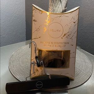 Bellami 22” inch clip-ins Extensions Platinum